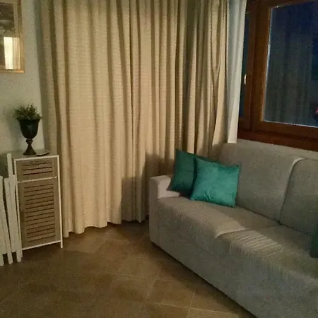 Ξενοδοχείο με διαμερίσματα La Lanterna