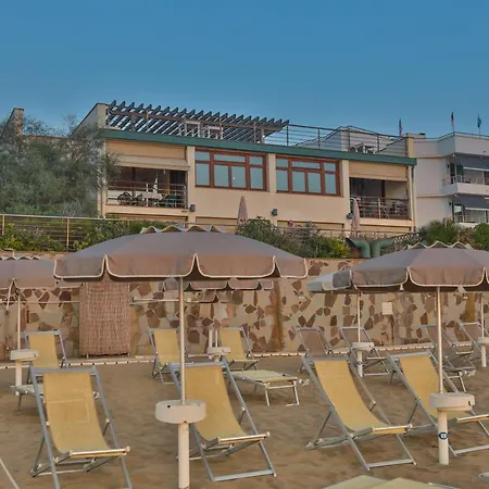 La Lanterna Aparthotel