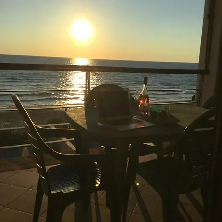 La Lanterna 4*