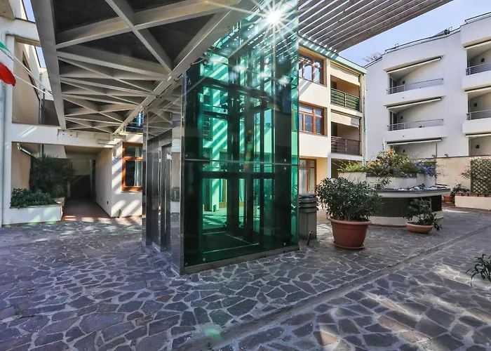 Apartmanhotel La Lanterna 4*