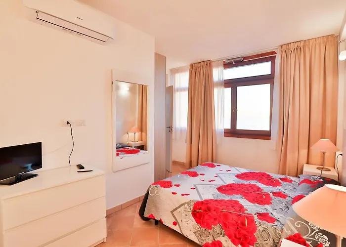 La Lanterna Apartmanhotel San Vincenzo