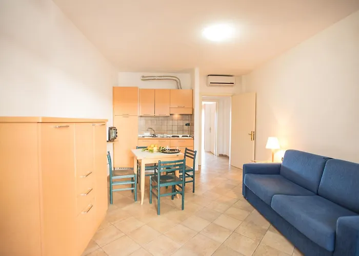 La Lanterna Apartmanhotel 4*