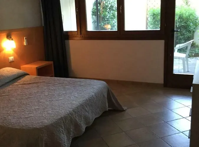 La Lanterna سان فينتْشينسو