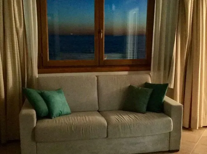 La Lanterna 4*