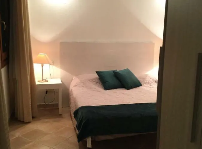 La Lanterna 4* サン·ヴィンチェンツォ